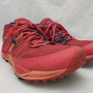 Brooks Cascadia 10 Trail Running Shoes Women's Size 10 Pink